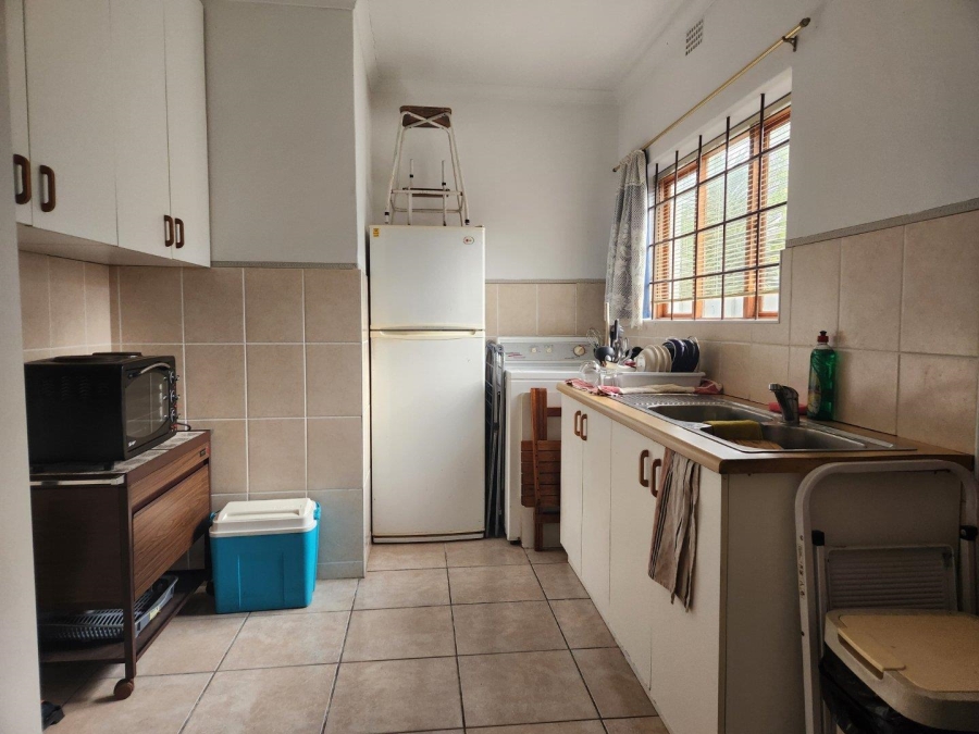 To Let 1 Bedroom Property for Rent in Flamingo Vlei Western Cape